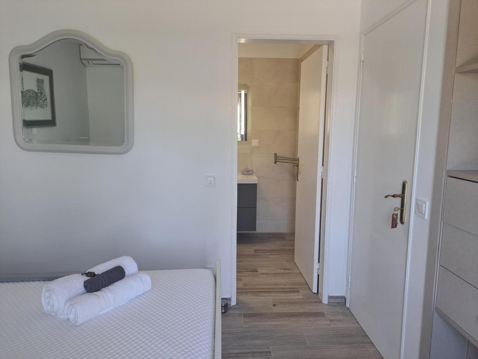 Amigos Para Sempre - Guesthouse Ferragudo  Pokoj fotografie